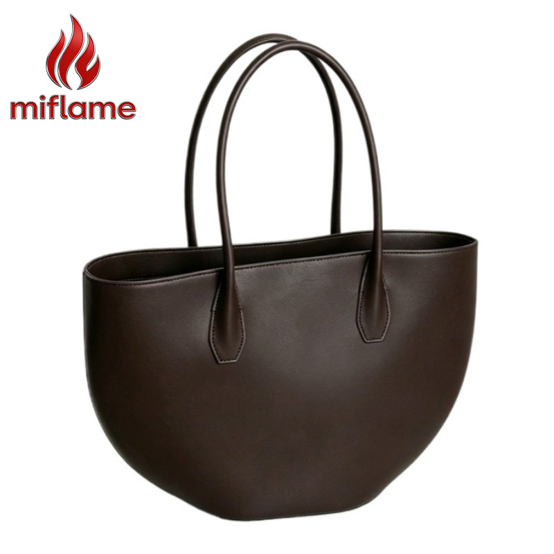 Shoulder Bag Structured - Bolsa de Ombro Feminina de Luxo