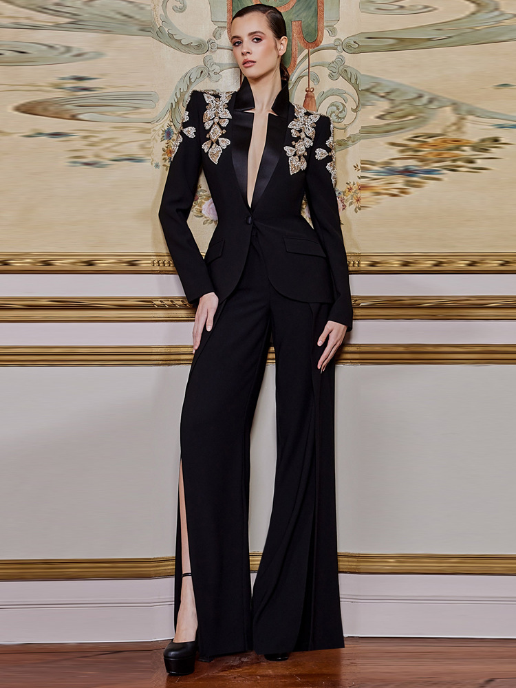 Conjunto de Blazer e Calças de - Formal Attire Woman avaliação e preço
