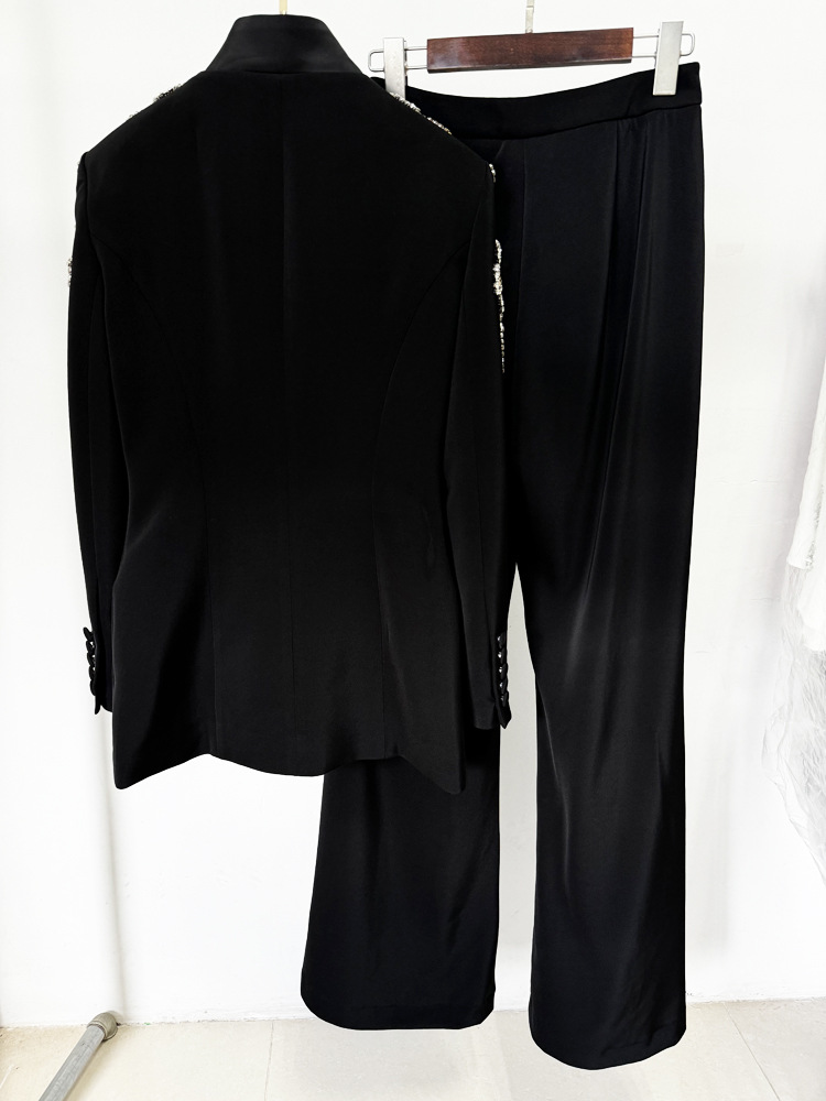 Conjunto de Blazer e Calças de - Formal Attire Woman avaliação e preço