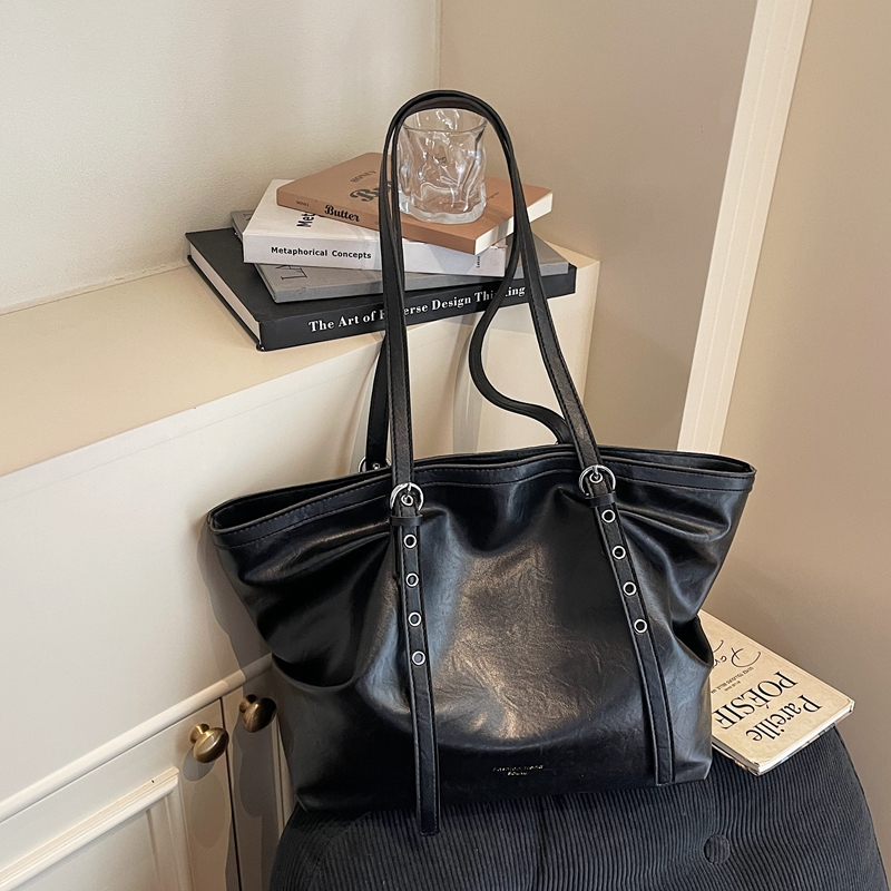 Bolsa de Ombro Versátil em PU  - Shoulder Bag Structured avaliação e preço