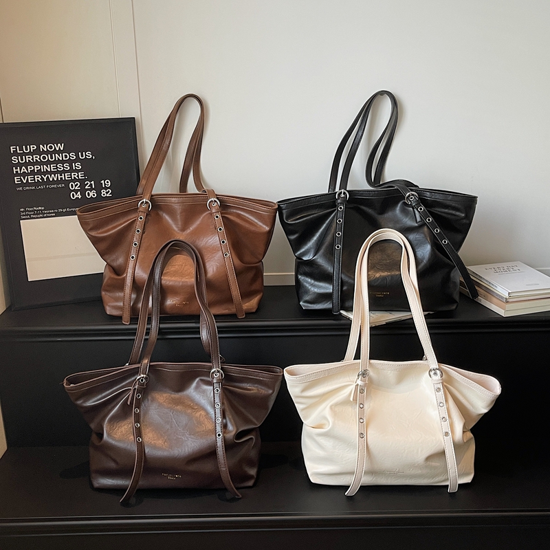 Bolsa de Ombro Versátil em PU  - Shoulder Bag Structured avaliação e preço