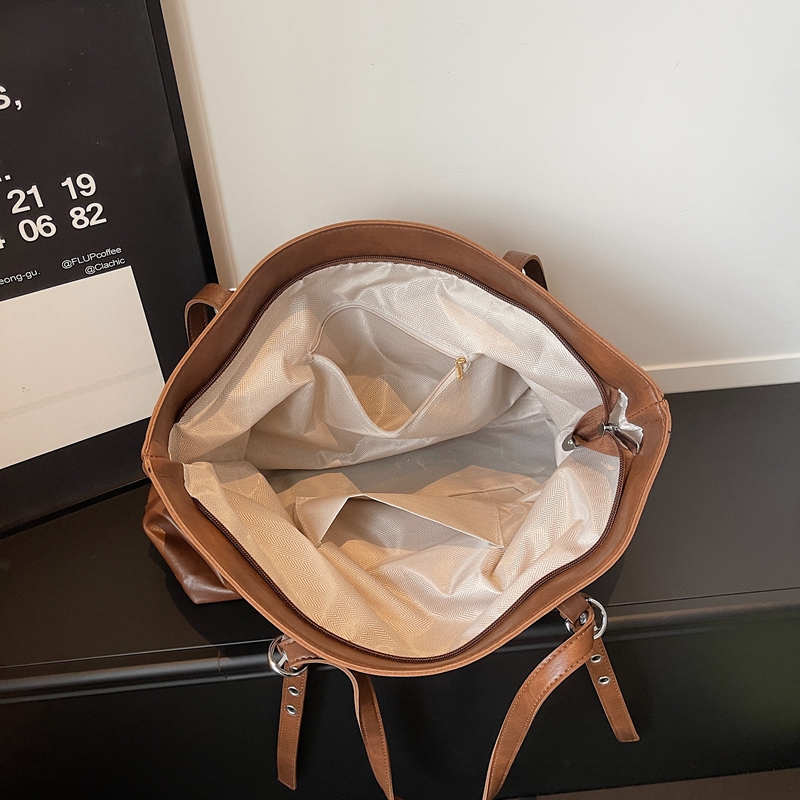 Bolsa de Ombro Versátil em PU  - Shoulder Bag Structured avaliação e preço