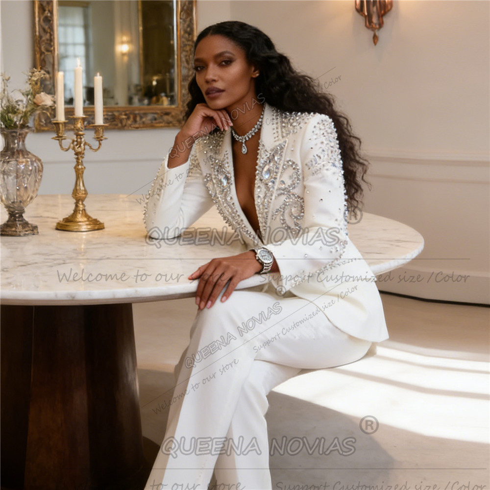 Conjunto de Roupa Feminina Per - Formal Attire Woman avaliação e preço
