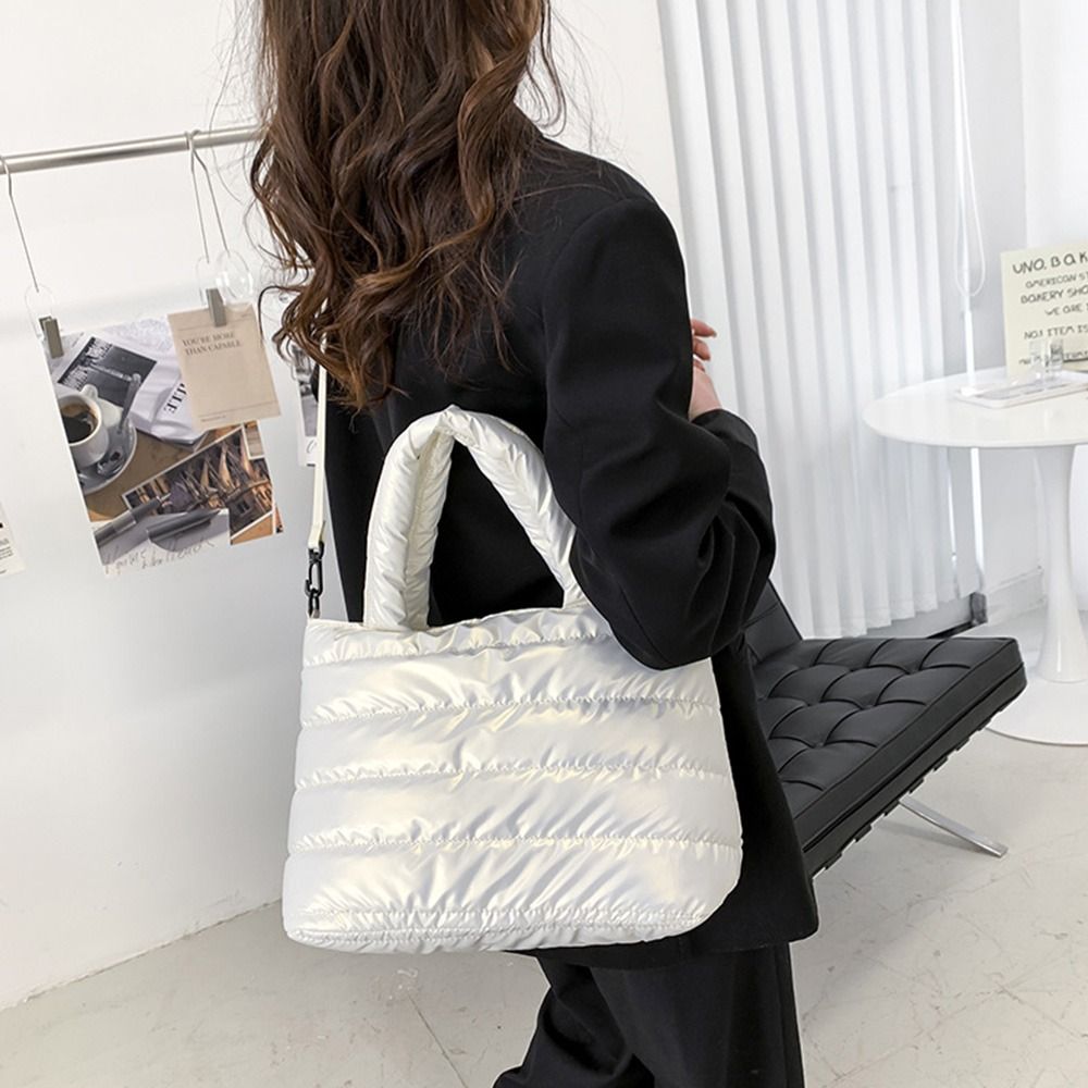 Bolsa feminina puffer acolchoa - Shoulder Bag Structured avaliação e preço